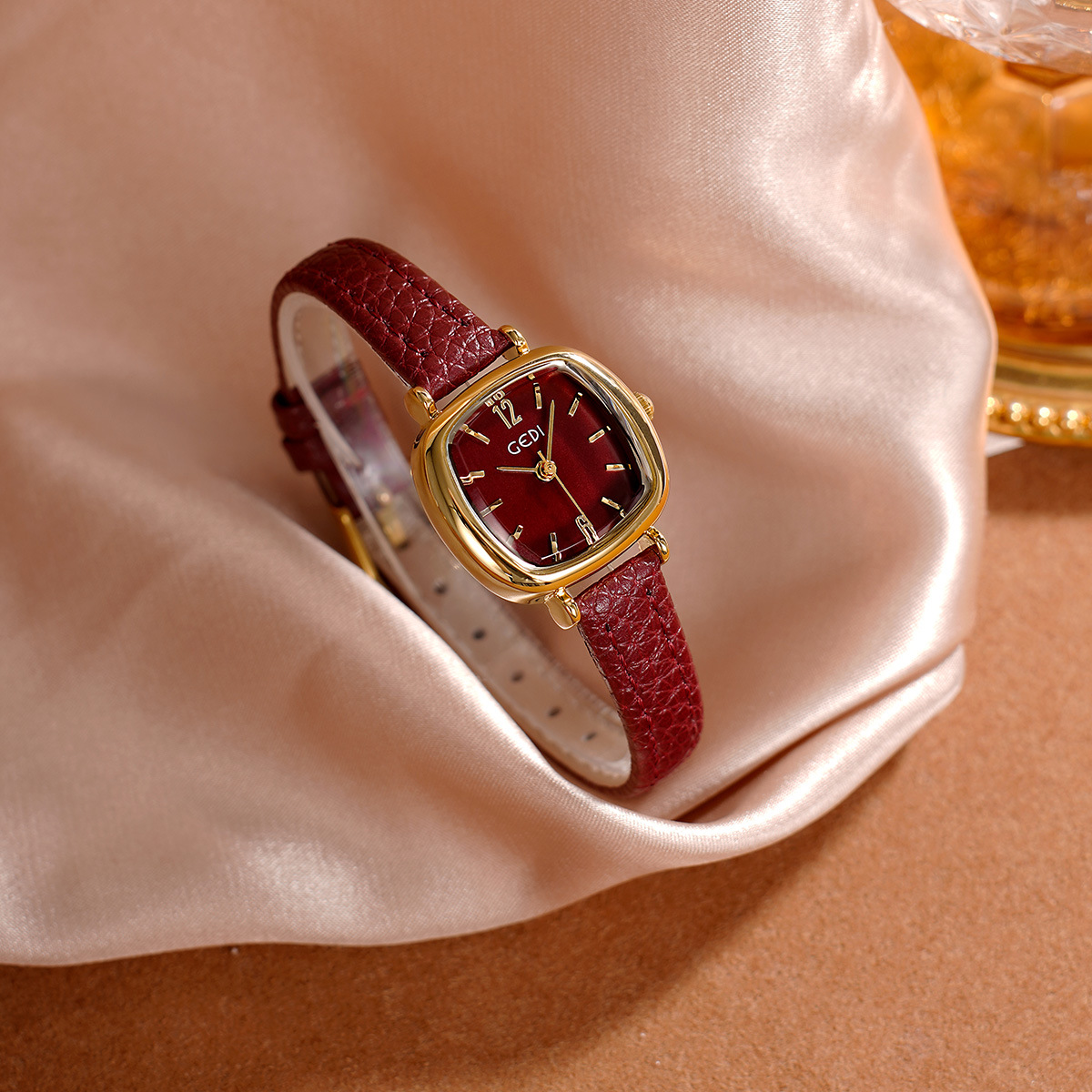 UTHAI 61018 CQ490 Simplicity,  - đánh giá và giá Luxury Watch Value