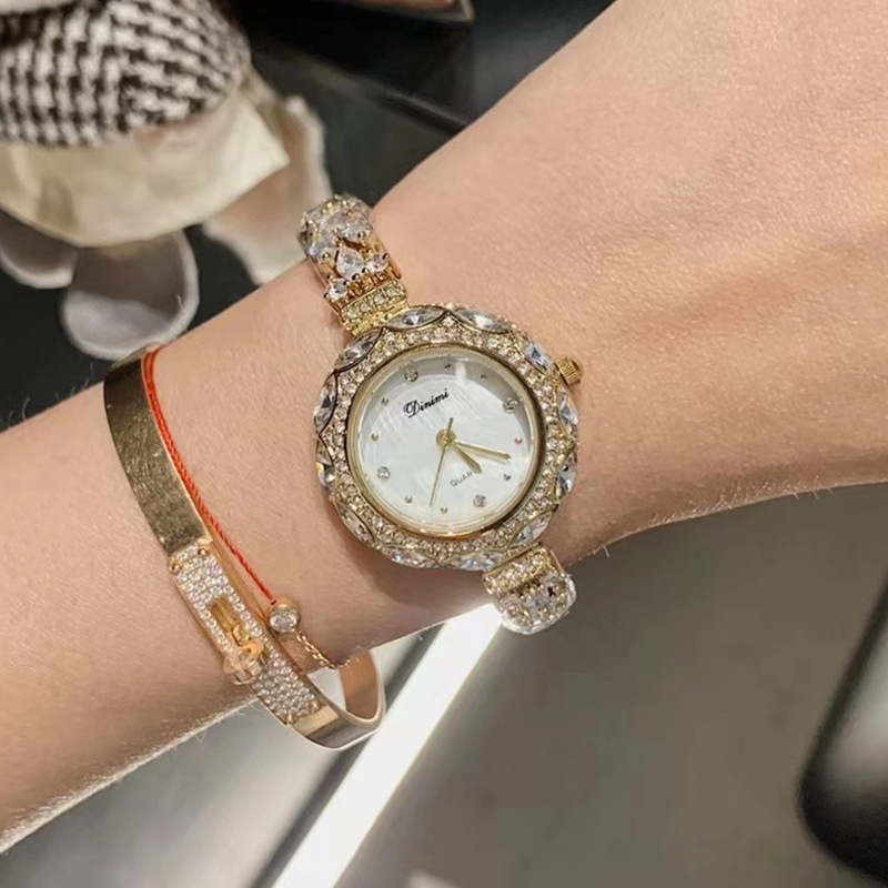 Exquisite and stylish Korean-s - đánh giá và giá Luxury Watch Value