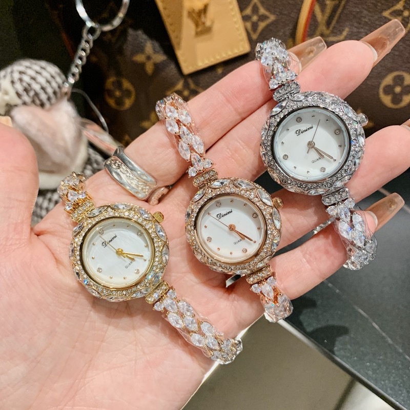 Exquisite and stylish Korean-s - đánh giá và giá Luxury Watch Value